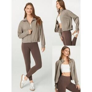 NWT SHEIN Glowmode Women’s Athletic Stretch Comfort Full Zip Jacket Size S Beige